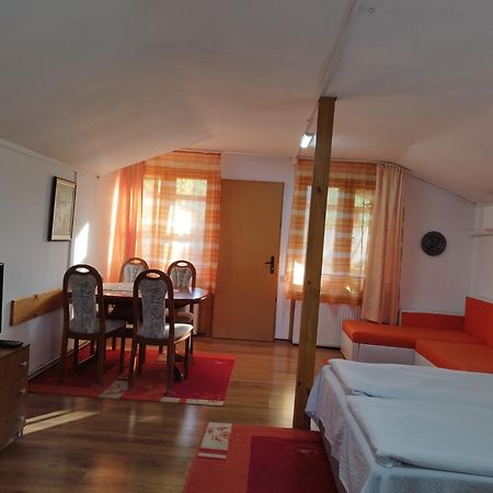 Villa Jun Guest House Belogradchik Ngoại thất bức ảnh