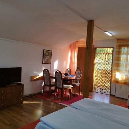 Villa Jun Guest House Belogradchik Ngoại thất bức ảnh