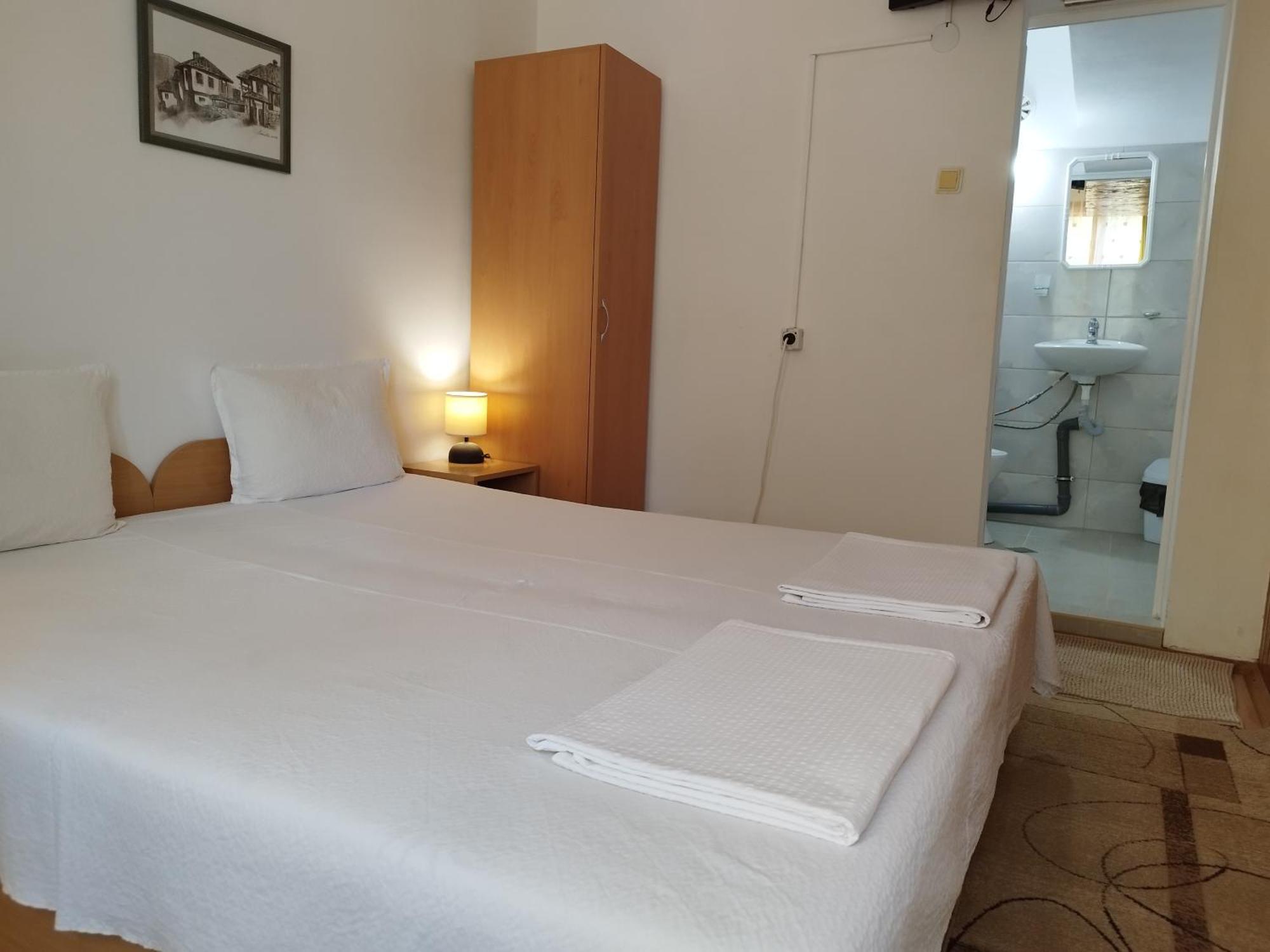 Villa Jun Guest House Belogradchik Ngoại thất bức ảnh