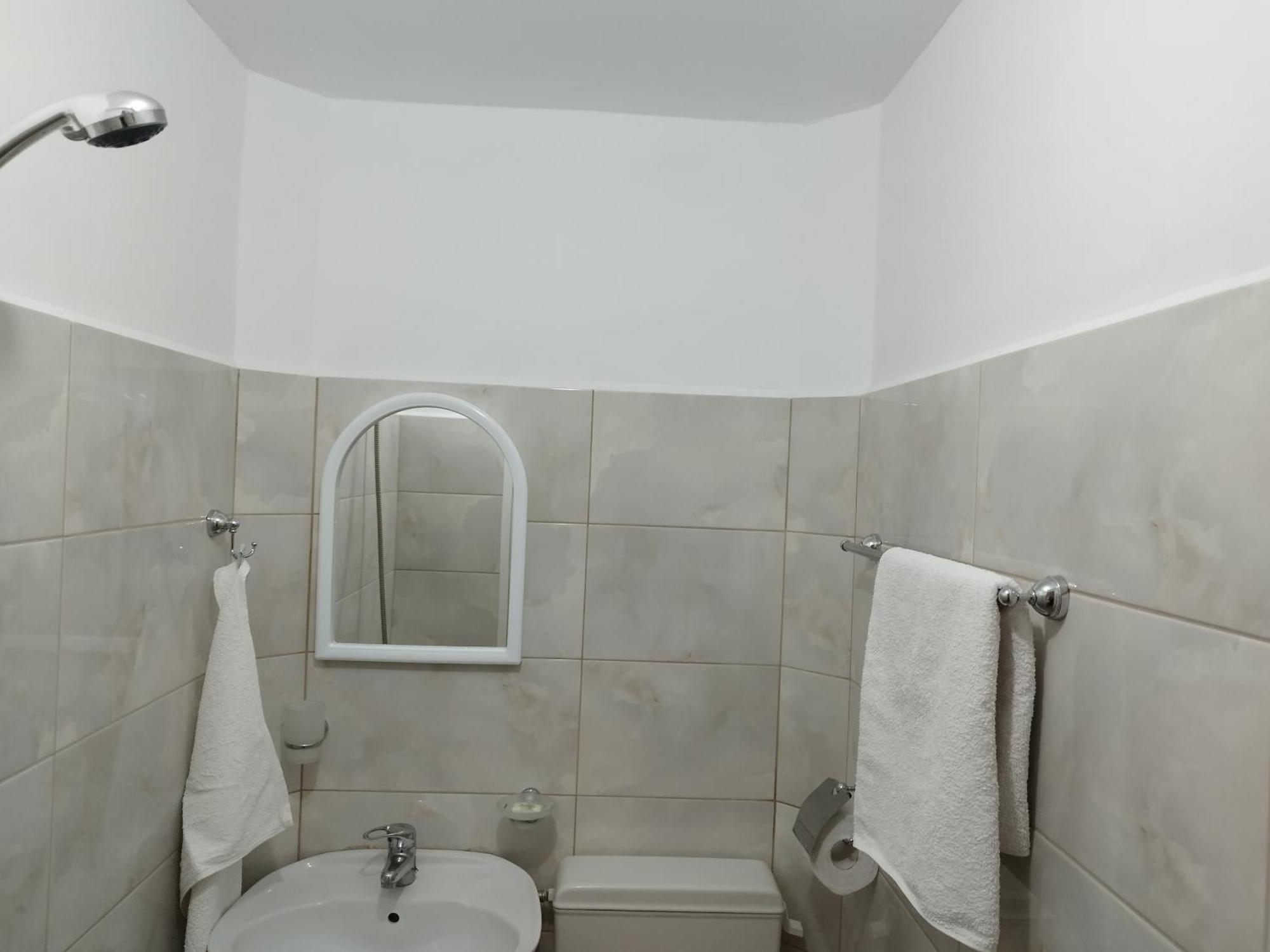 Villa Jun Guest House Belogradchik Ngoại thất bức ảnh