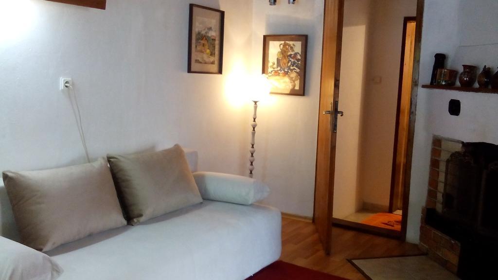 Villa Jun Guest House Belogradchik Ngoại thất bức ảnh